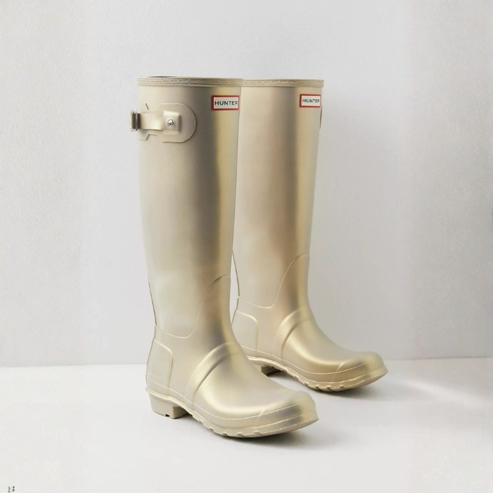 Hunter Kids Tall Nebula Metallic Pale Gold Rain Boots US 5G EU 36 / Fits Women 6